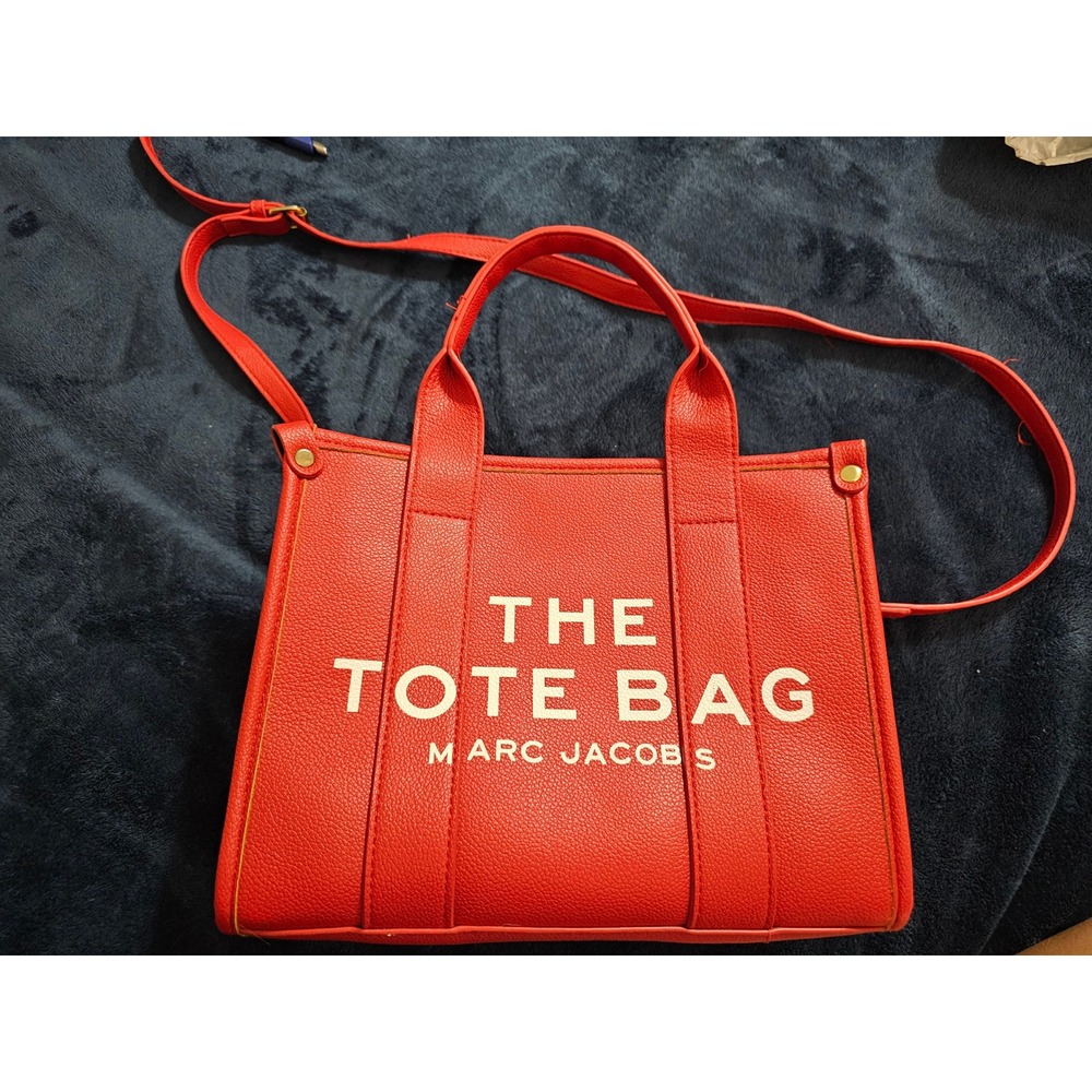 Marc Jacobs The Tote Bag Red Pebbled Small Traveler Crossbody Handbag